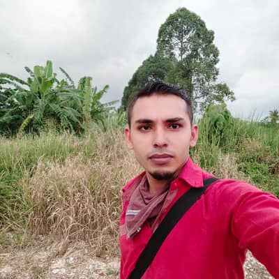 Taj khan