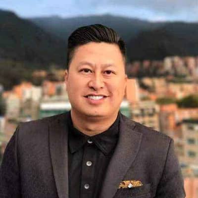 莫雅安