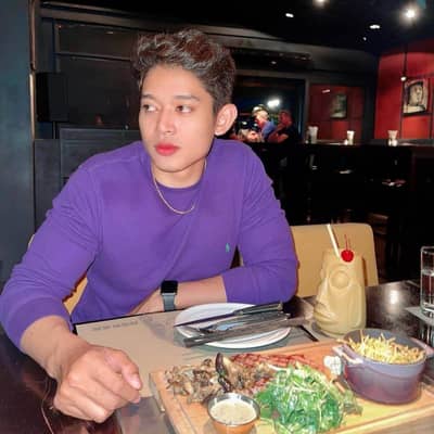 Chin James Cho