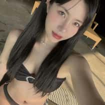 Reina04