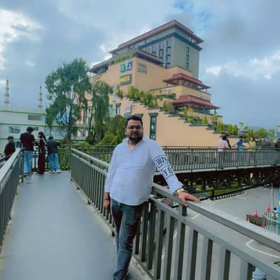 Adil
